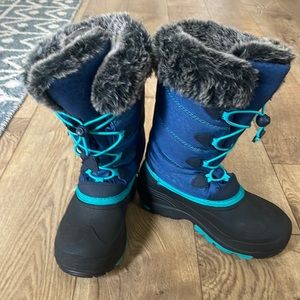 Kamik kids boots size 2
